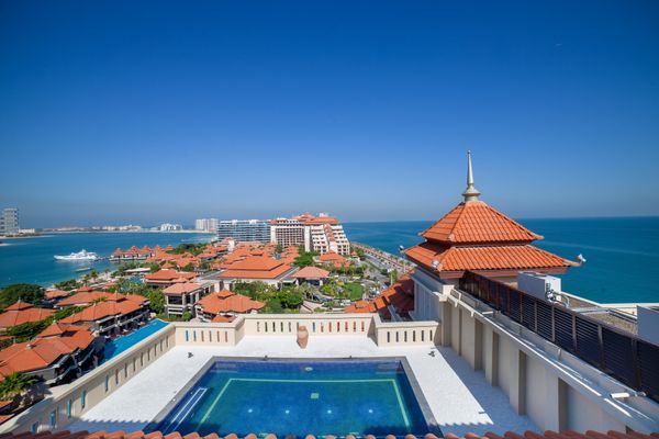 Final few luxury penthouse apartments for sale at Anantara The Palm Dubai Residences